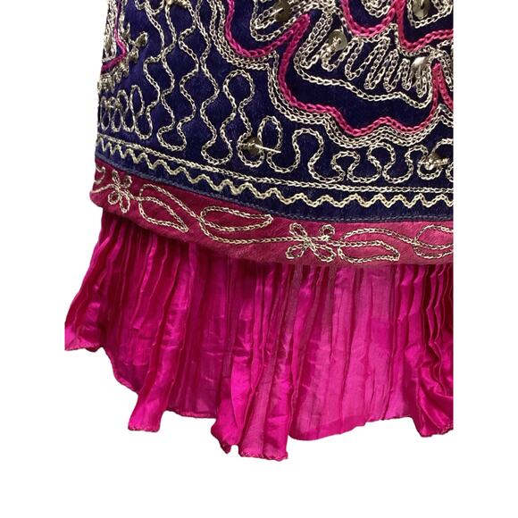 Skirt Women’s SZ6 Long Embroidered Under Layer Of Pink Ruffled Fabric Deep Blue - Picture 5 of 5